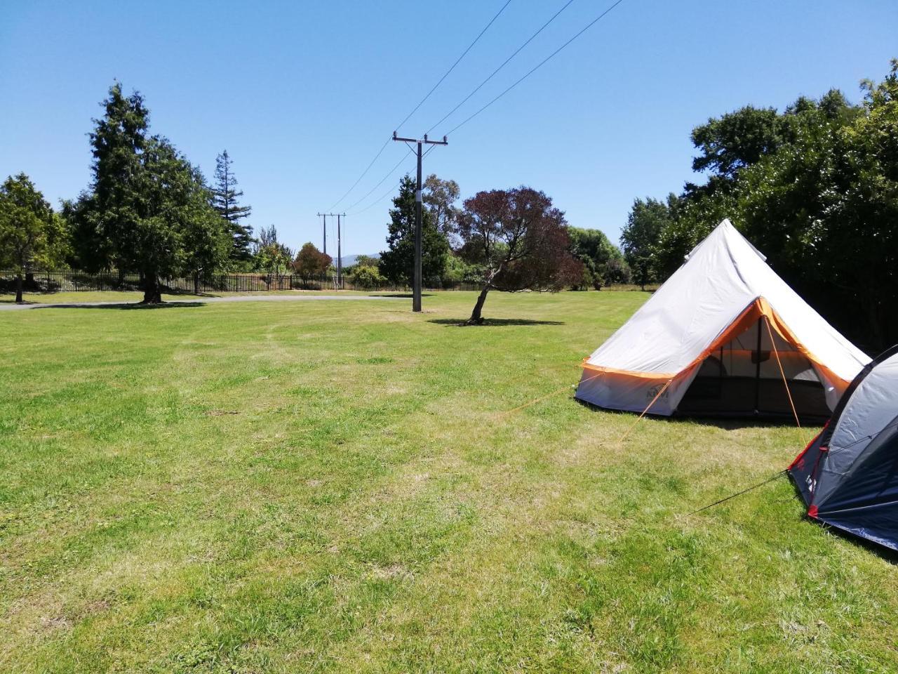 Mawley Holiday Park Мастъртън Екстериор снимка